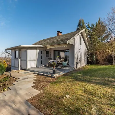 Garden Comfort In Rieder, Harz, Cleaning Included *