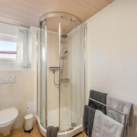 別荘 Garden Comfort In Rieder, Harz, Cleaning Included *